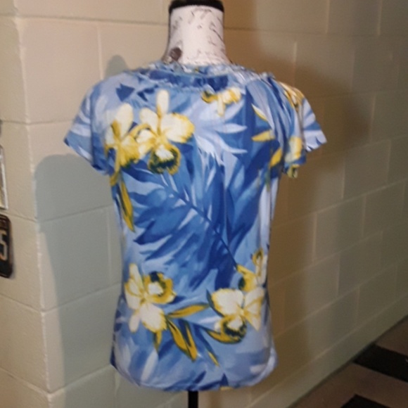 Adorable Caribbean Joe floral shirt - Picture 3 of 4